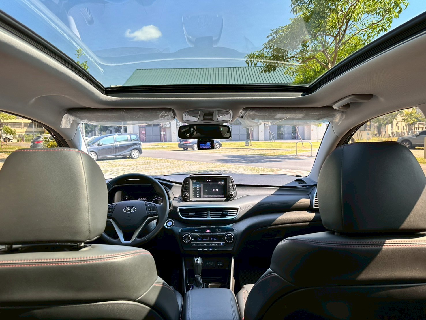 ☪2020年 現代 TUCSON 土桑 渦輪 天窗 電動尾門1.6L ☪歡迎搜尋粉絲專頁 【益群汽車】  第7張相片