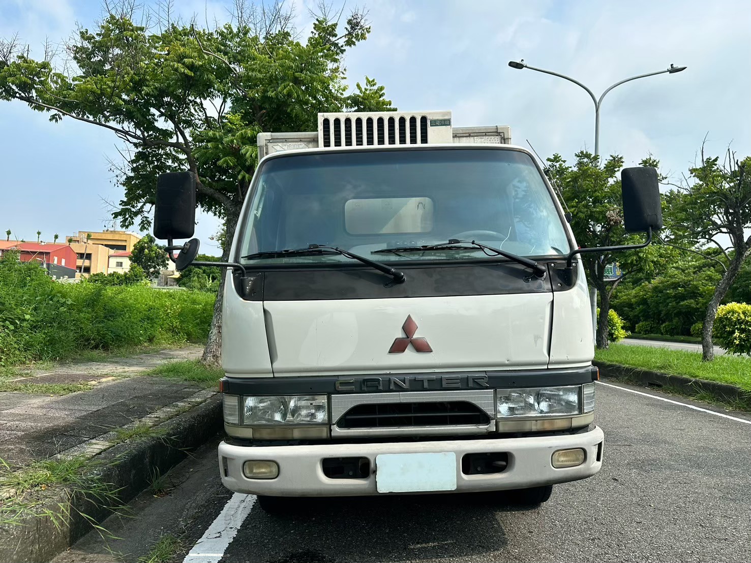 ☪2006年 中華 堅達CANTER 冷凍車 升降尾門 三噸半 2.8L ☪歡迎搜尋粉絲專頁 【益群汽車】  第2張相片