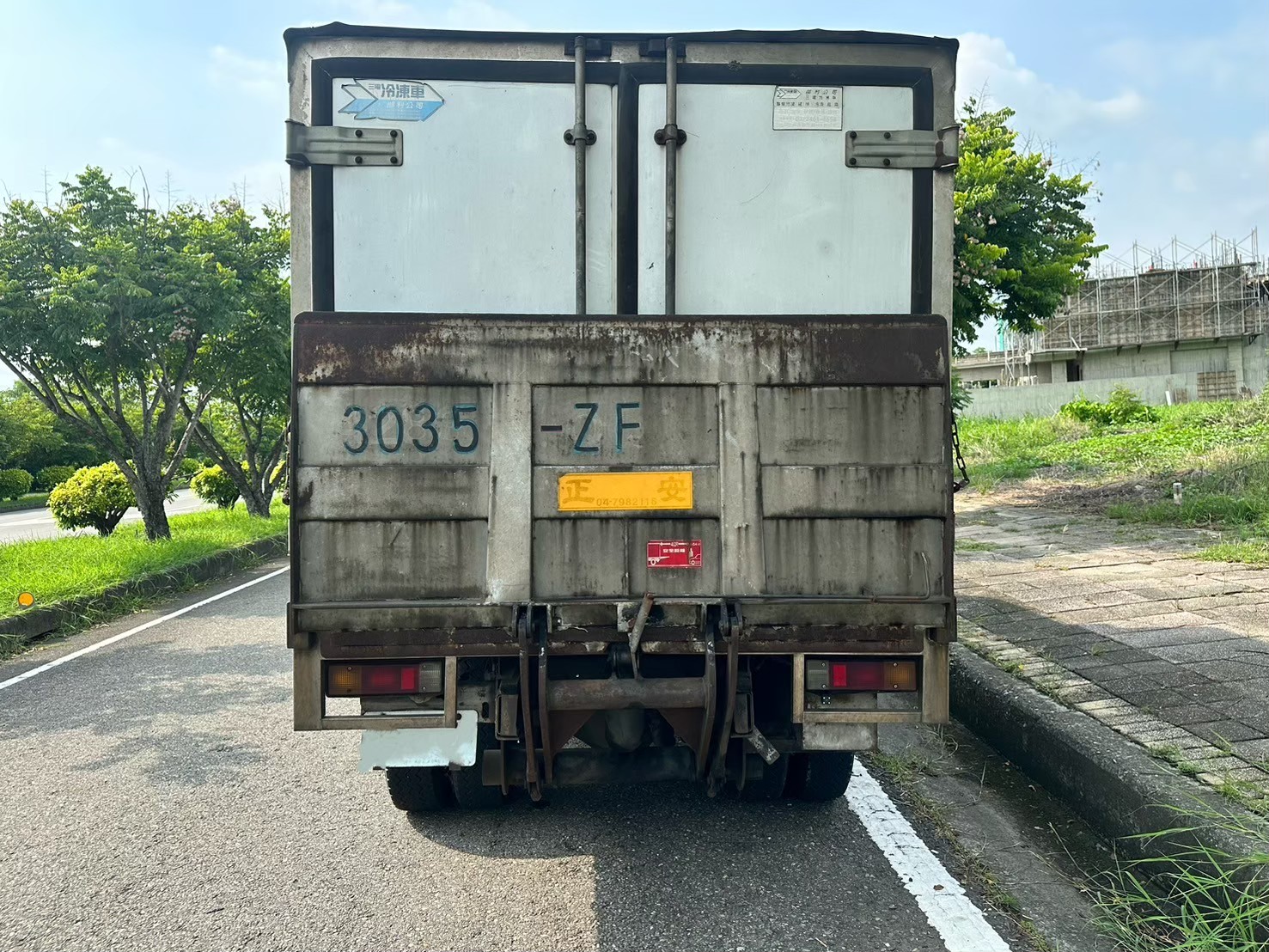 ☪2006年 中華 堅達CANTER 冷凍車 升降尾門 三噸半 2.8L ☪歡迎搜尋粉絲專頁 【益群汽車】  第3張相片