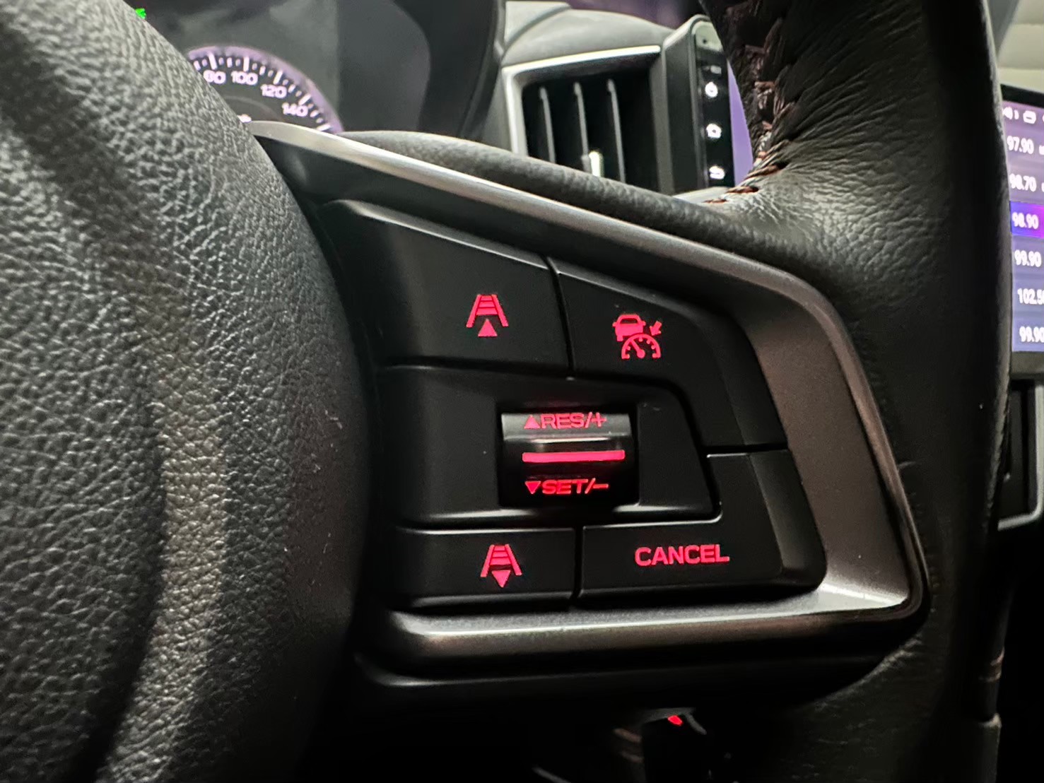 ☪2019年 速霸陸 SUBARU XV i-s ES 2.0L ☪歡迎搜尋粉絲專頁 【益群汽車】  第12張相片