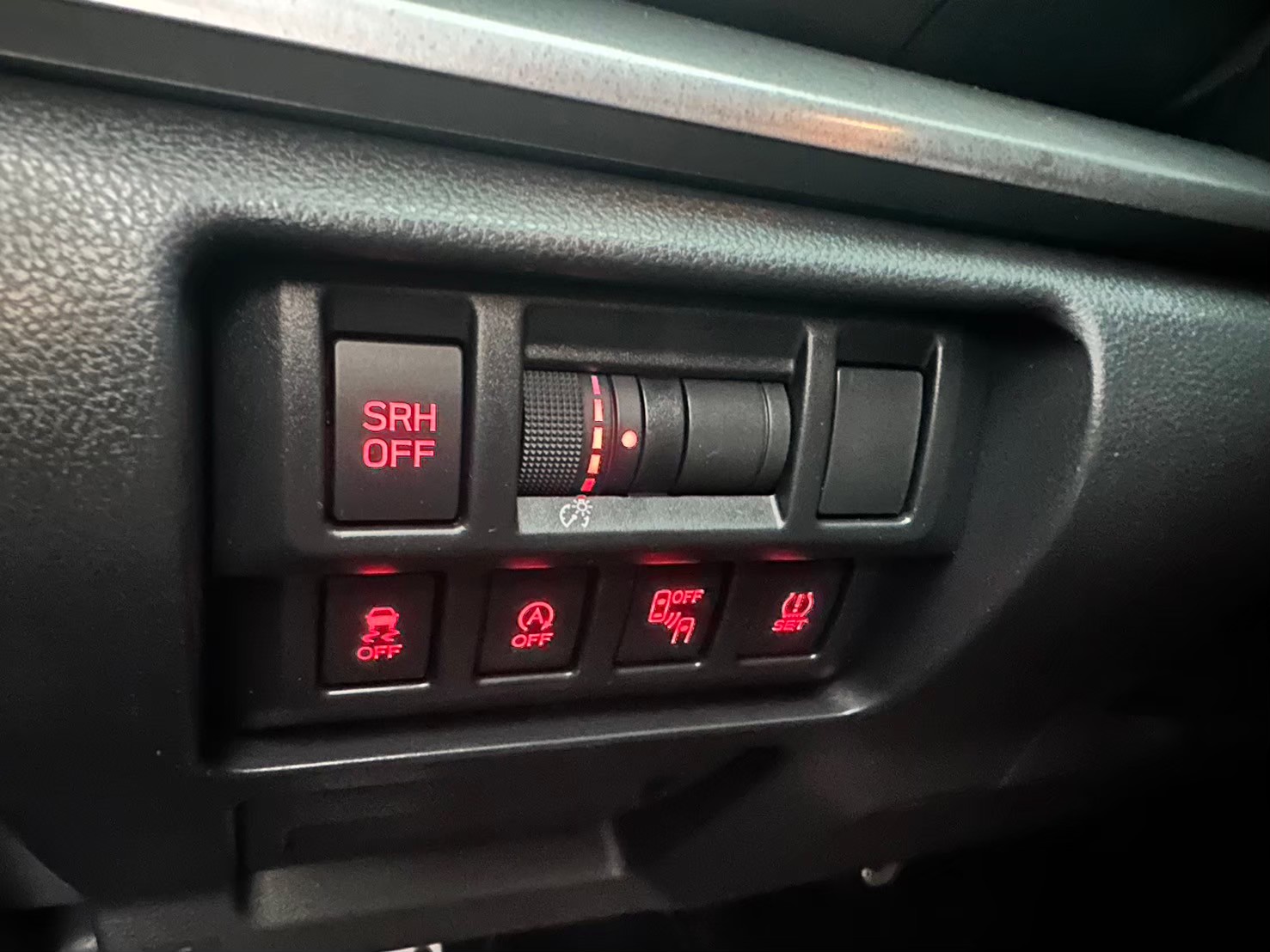 ☪2019年 速霸陸 SUBARU XV i-s ES 2.0L ☪歡迎搜尋粉絲專頁 【益群汽車】  第13張相片