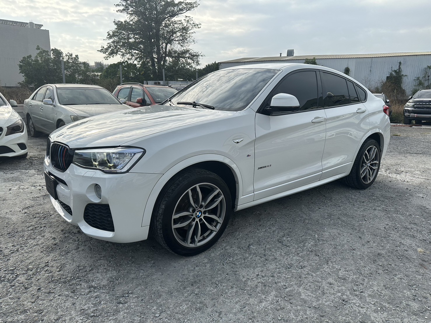 ☪2016年 BMW X4 35i 3.0L ☪歡迎搜尋粉絲專頁 【益群汽車】  第1張相片