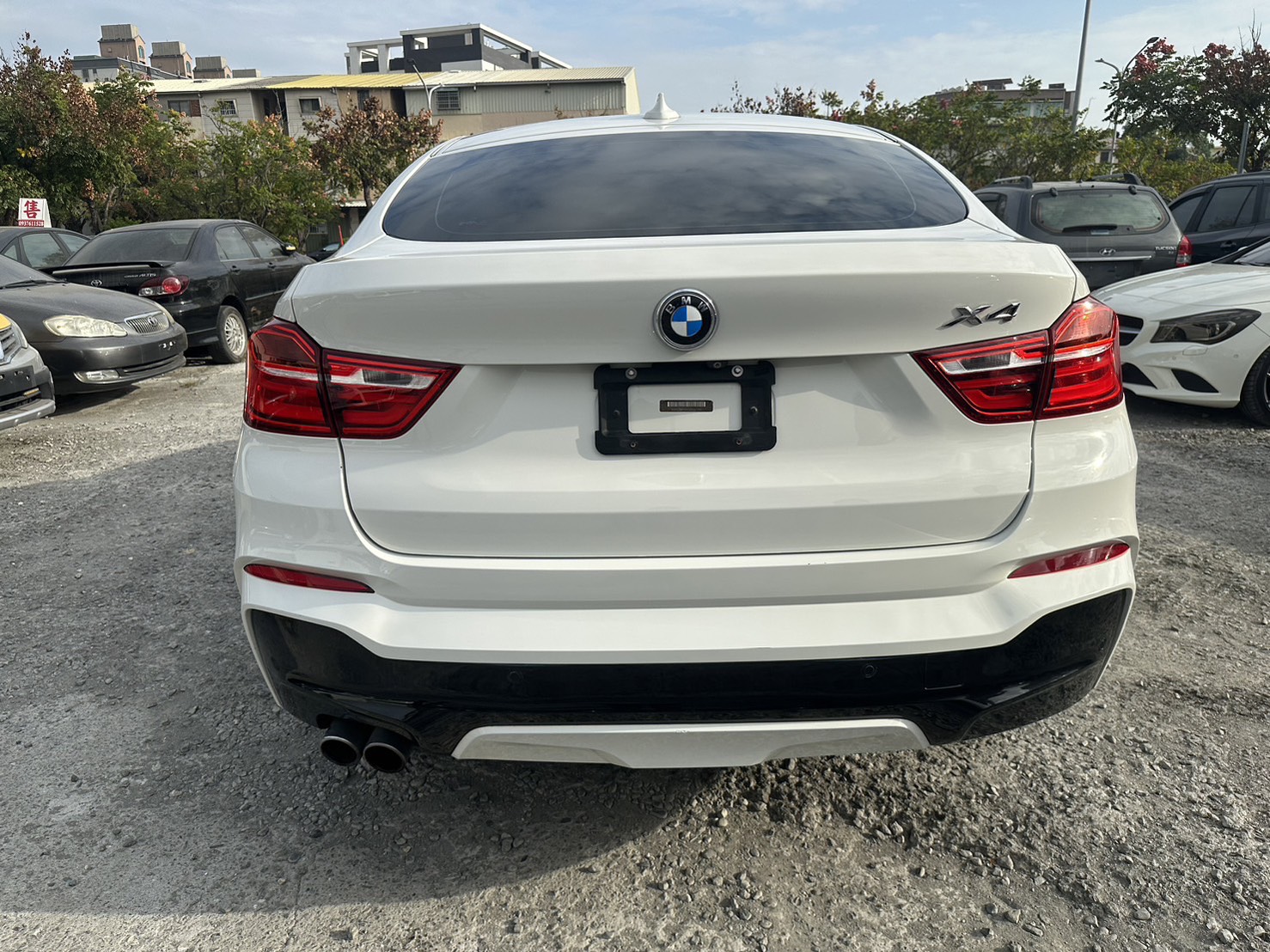 ☪2016年 BMW X4 35i 3.0L ☪歡迎搜尋粉絲專頁 【益群汽車】  第3張相片