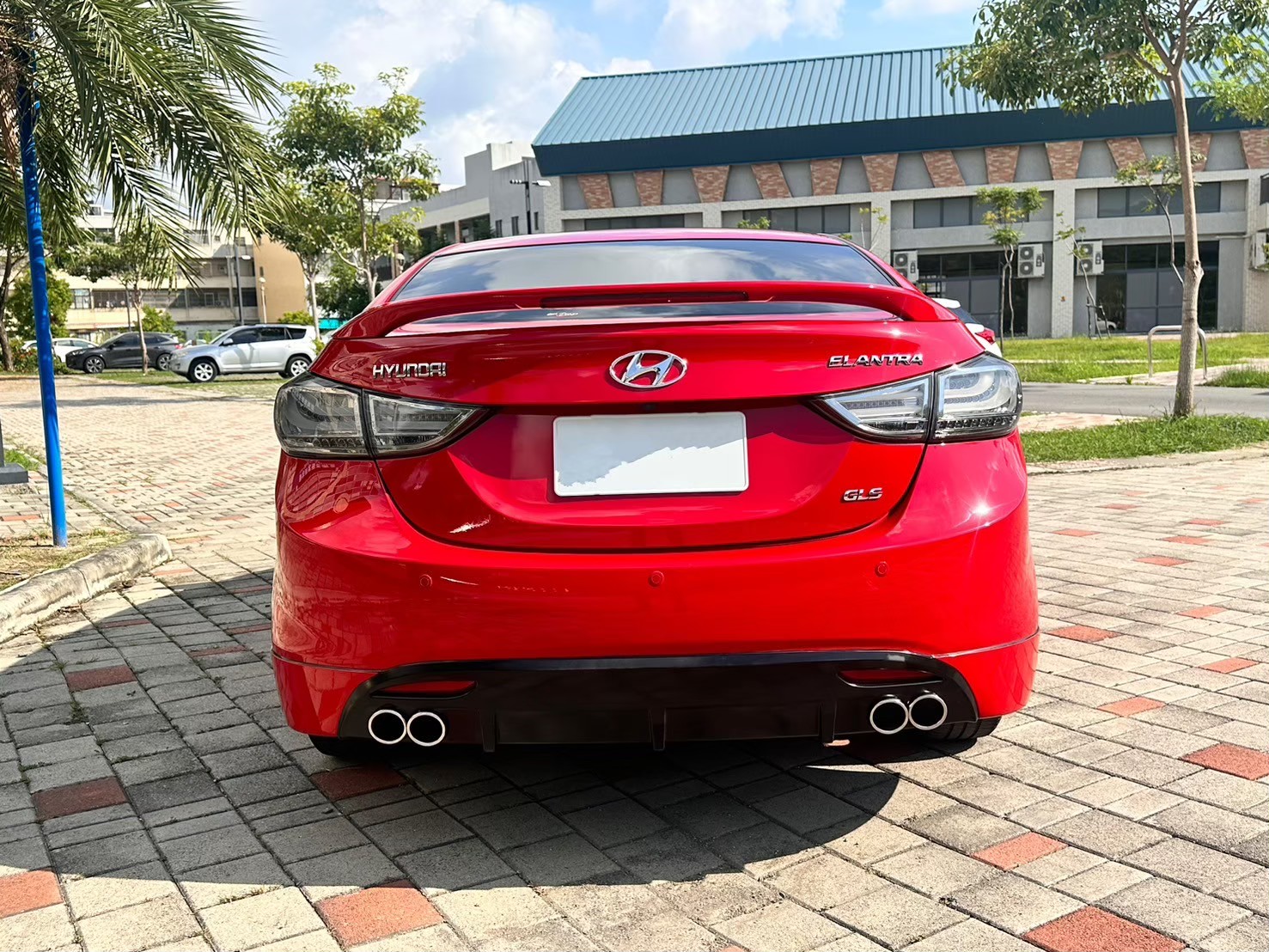 ☪2014年 現代 ELANTRA 一輪強 1.8L 升級極光頭尾燈 ☪歡迎搜尋粉絲專頁 【益群汽車】  第3張相片