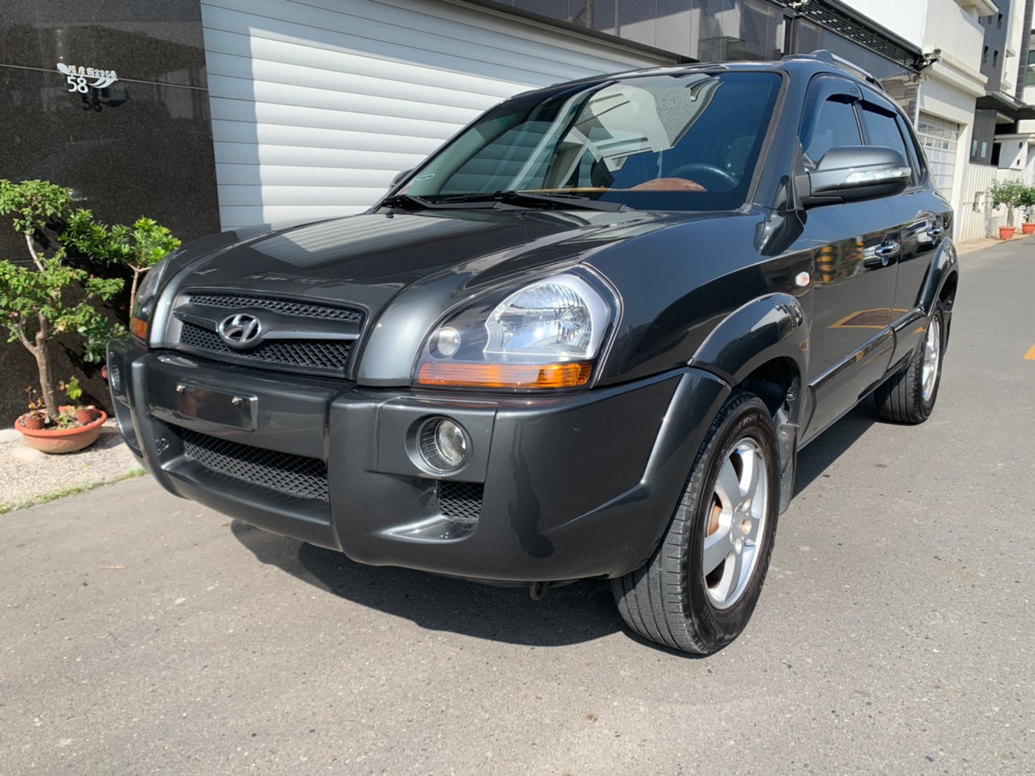 ☪2010年 現代 tucson 土桑 2.0L ☪歡迎搜尋粉絲專頁 【益群汽車】  第1張相片