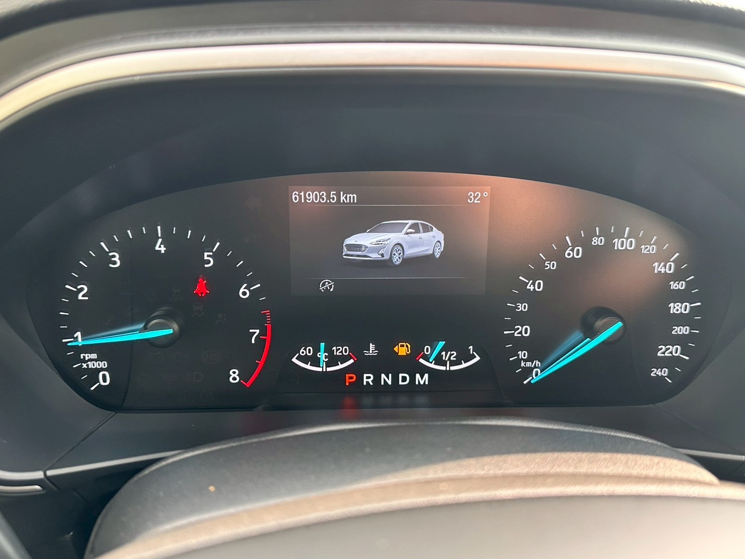 ☪2019年 FORD FOCUS 4D 182時尚型 里程6.1萬 1.5L ☪歡迎搜尋粉絲專頁 【益群汽車】  第8張相片