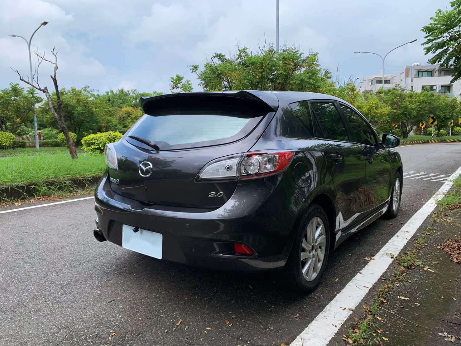 ☪2012年 MAZDA馬自達 馬3 S 2.0L  天窗 免鑰 ☪歡迎搜尋粉絲專頁 【益群汽車】  第4張相片