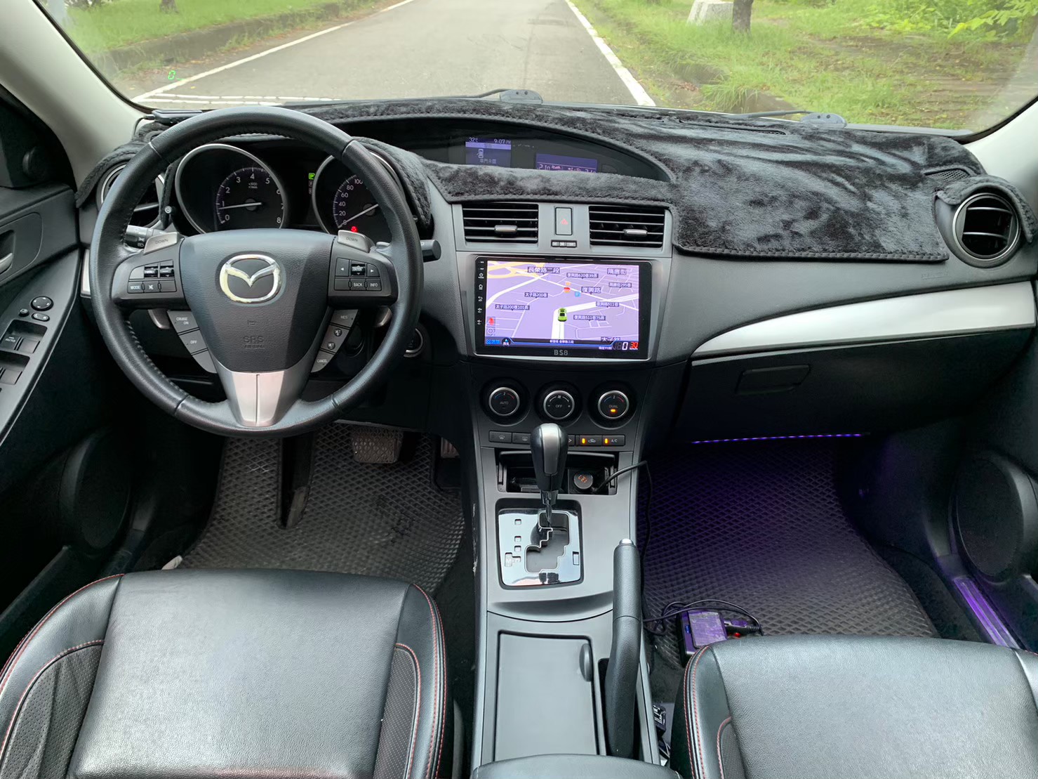 ☪2012年 MAZDA馬自達 馬3 S 2.0L  天窗 免鑰 ☪歡迎搜尋粉絲專頁 【益群汽車】  第6張相片