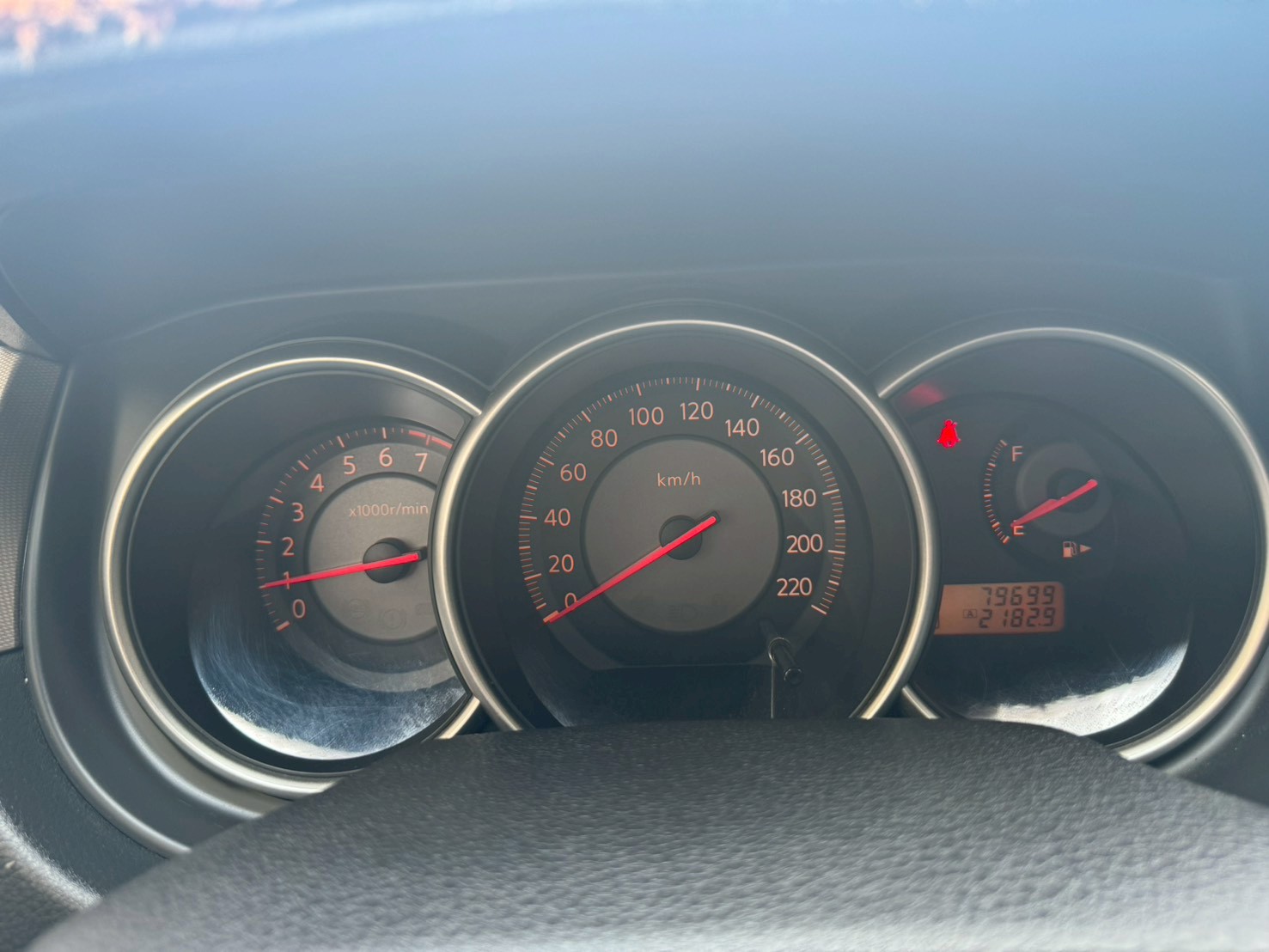 ☪2011年 NISSAN TIIDA 1.8L ☪歡迎搜尋粉絲專頁 【益群汽車】  第9張相片