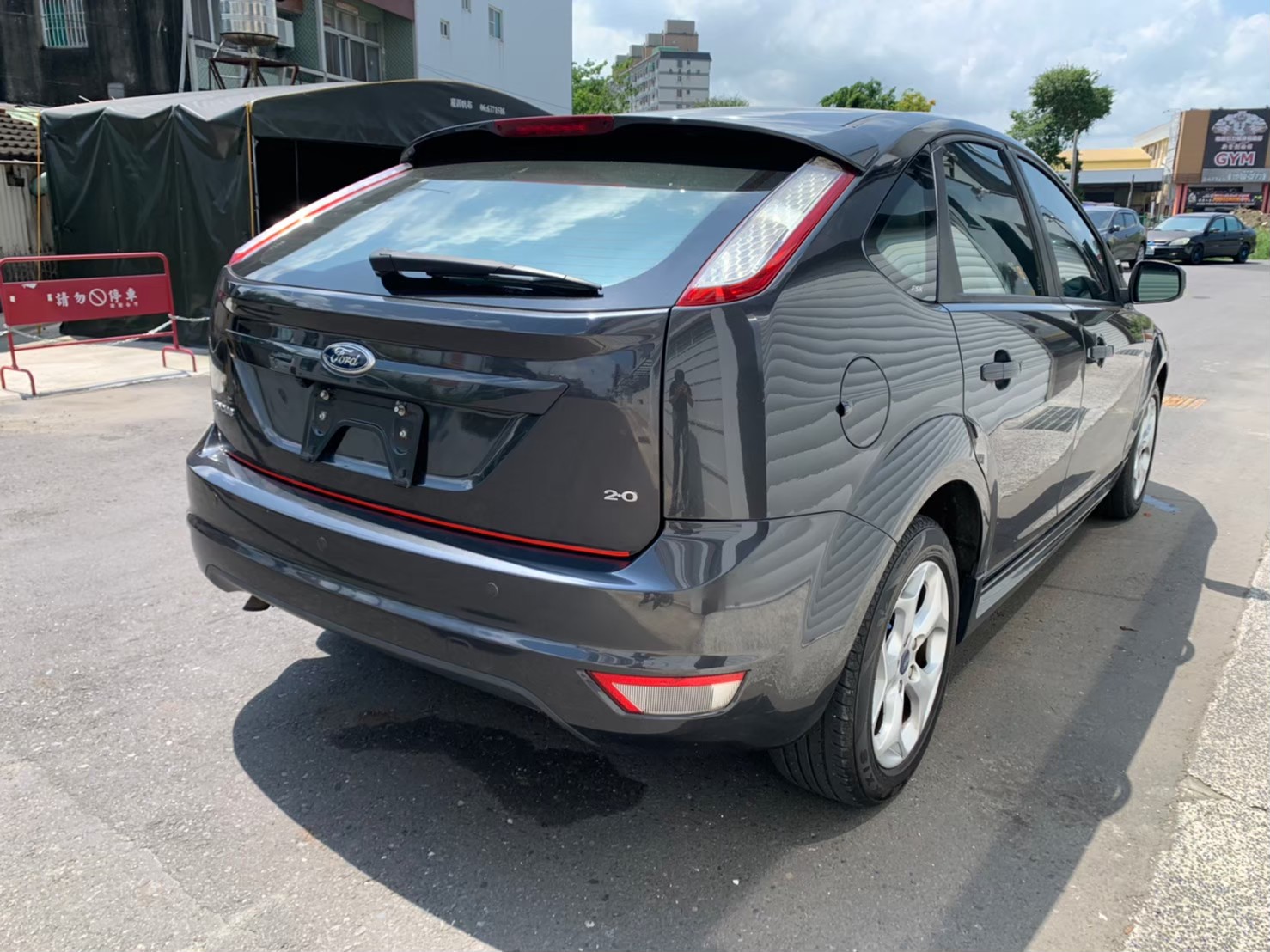 ☪2012年 FORD 福特 focus 2.0L ☪歡迎搜尋粉絲專頁 【益群汽車】  第4張相片