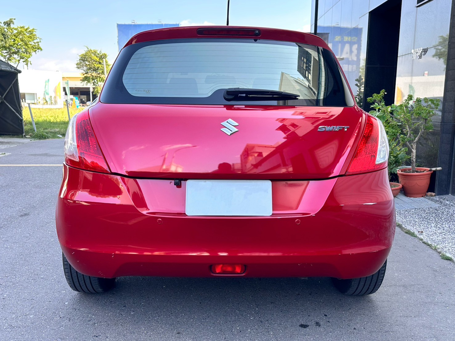 ☪2011年 SUZUKI 鈴木 SWIFT 斯威夫 1.4L ☪歡迎搜尋粉絲專頁 【益群汽車】  第3張相片