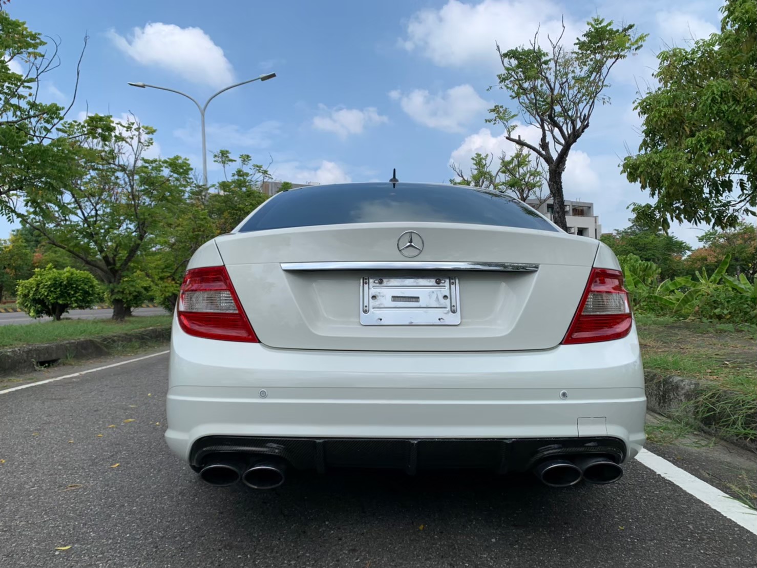 ☪2010年 BENZ C300 3.0L ☪歡迎搜尋粉絲專頁 【益群汽車】  第3張相片