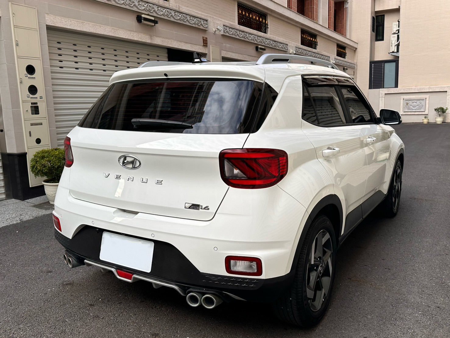 ☪2021年現代 VENUE 輕休旅 空力套件 1.6L ☪歡迎搜尋粉絲專頁 【益群汽車】  第4張相片