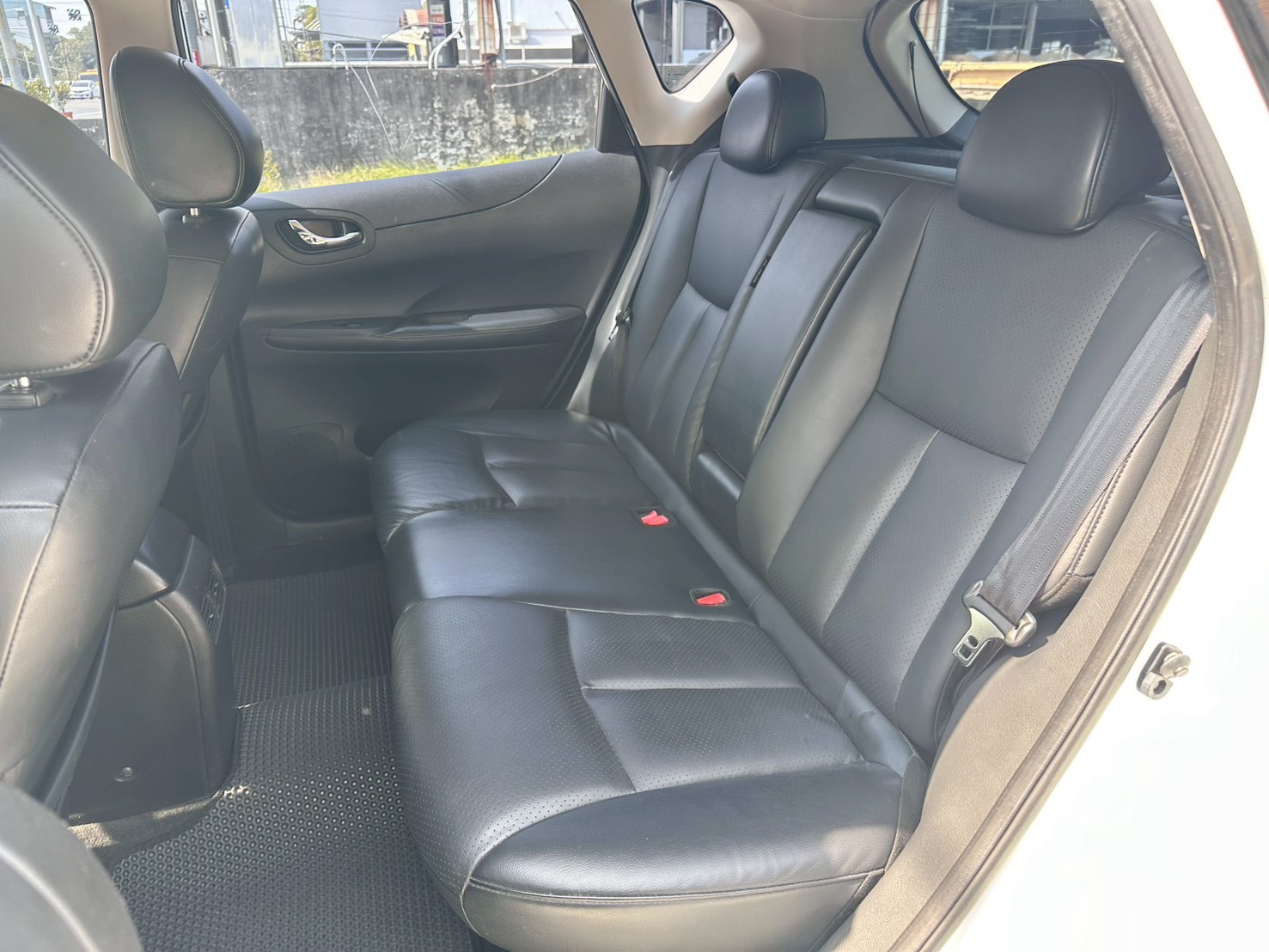 ☪2014年 NISSAN 日產 TIIDA 鐵達 1.6L ☪歡迎搜尋粉絲專頁 【益群汽車】  第5張相片