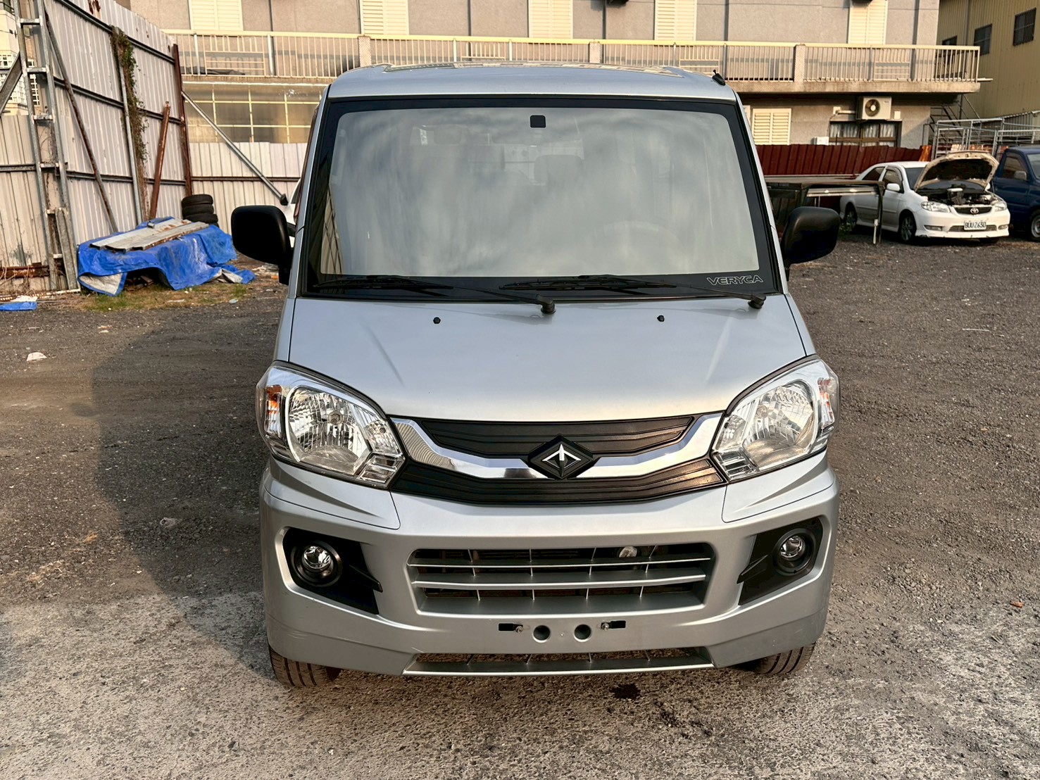 ☪2014年中華 凌利 廂型車 正8人座 1.3L ☪歡迎搜尋粉絲專頁 【益群汽車】  第2張相片