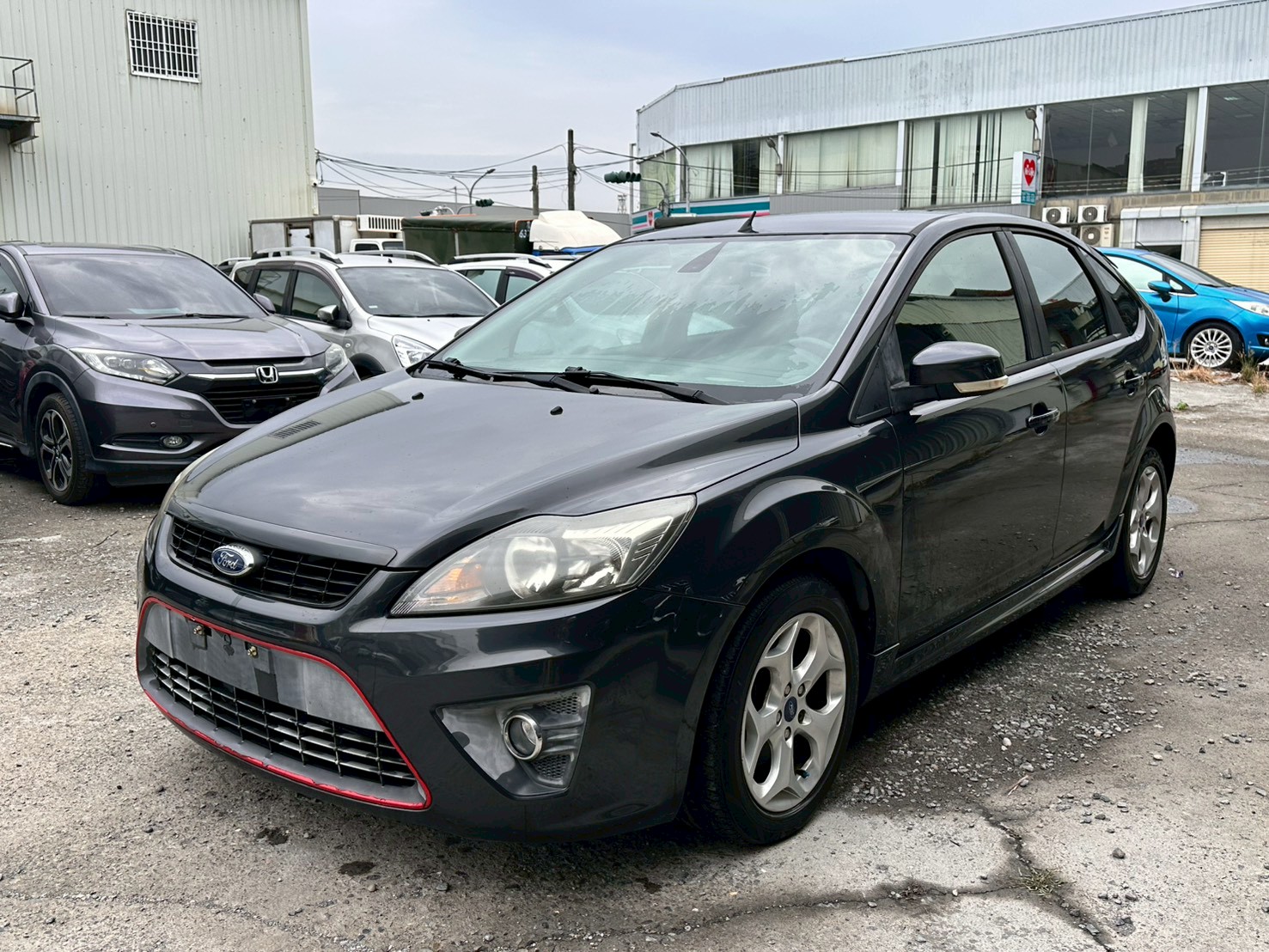 ☪2012年 FORD 福特 FOCUS 佛卡斯 2.0L ☪歡迎搜尋粉絲專頁 【益群汽車】  第1張相片