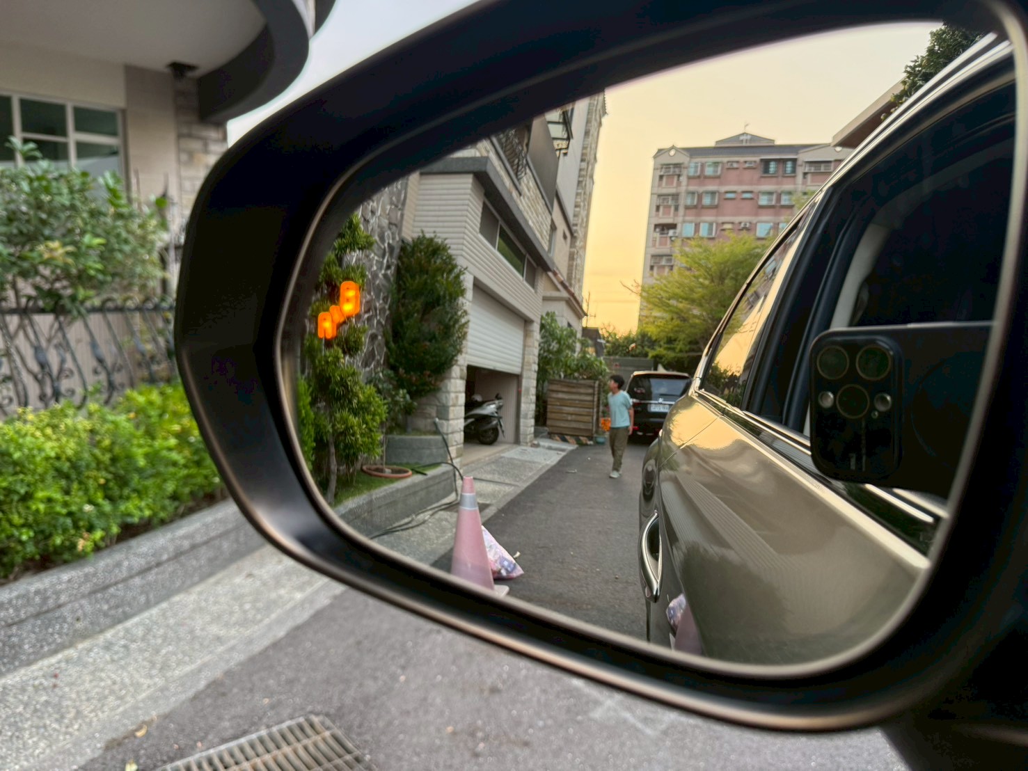 ☪2020年 LEXUS 凌志 NX300T 渦輪 豪華版 2.0L ☪歡迎搜尋粉絲專頁 【益群汽車】  第11張相片