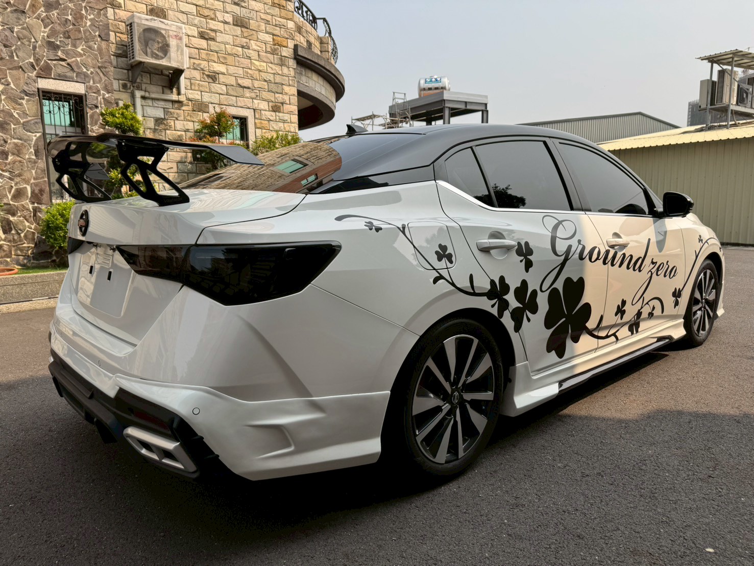 ☪2020年NISSAN 日產 SENTRA 仙草 尊爵智駕版 1.6L ☪歡迎搜尋粉絲專頁 【益群汽車】  第4張相片