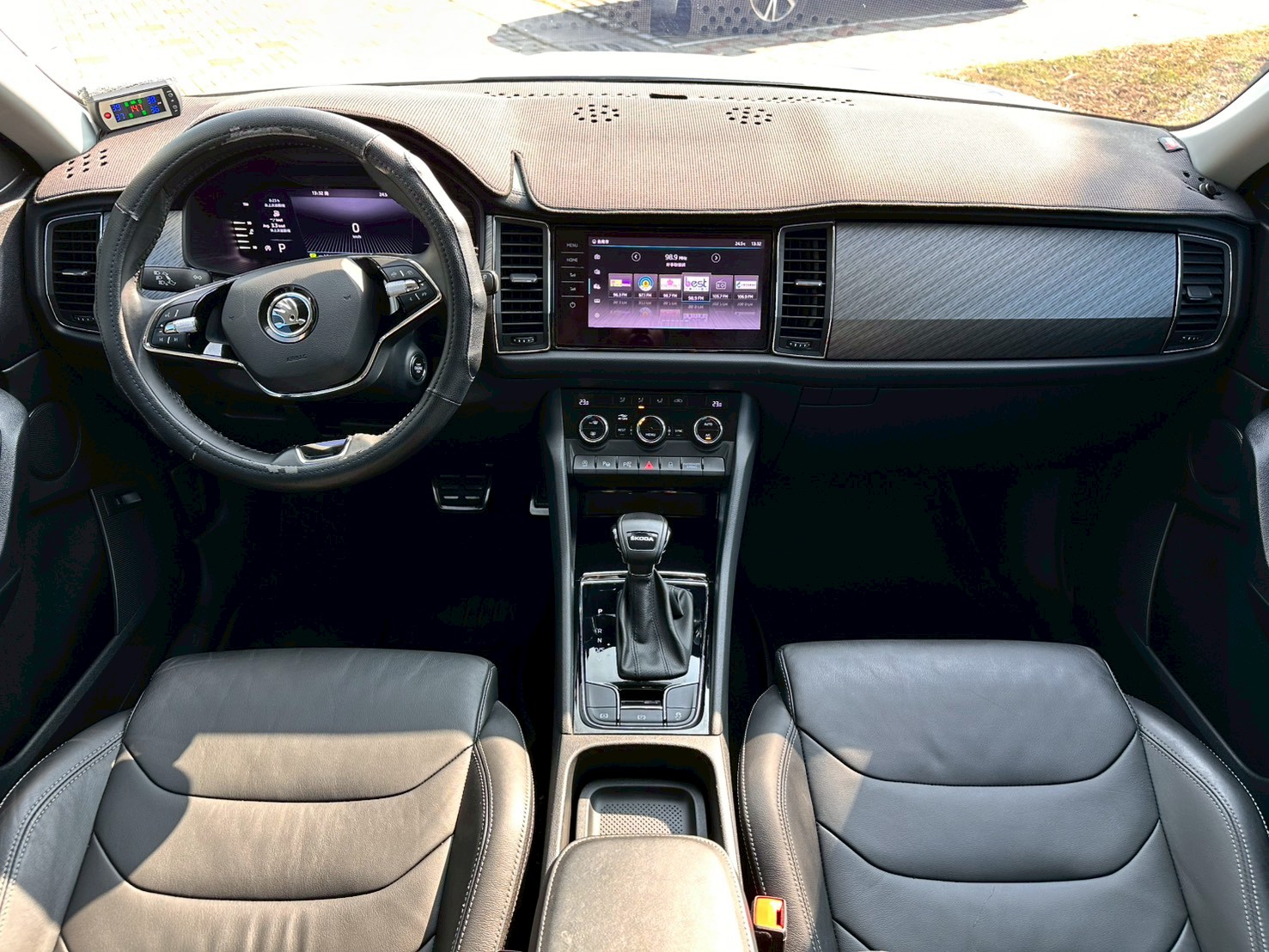 ☪2022年 SKODA 司可達 KODIAQ 大棕熊 豪華菁英版 七人座 1.5L ☪歡迎搜尋粉絲專頁 【益群汽車】  第7張相片