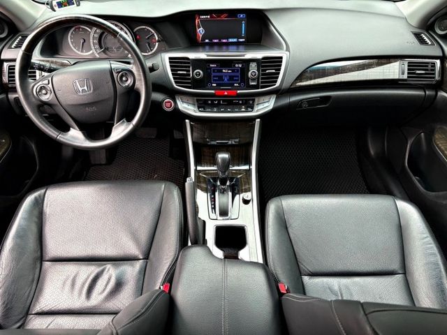 ACCORD  第15張相片