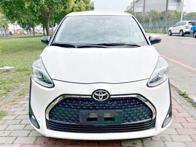 SIENTA  第6張相片