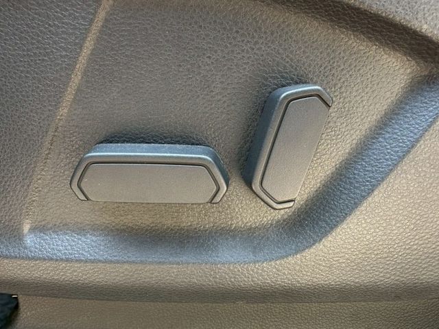 2017年 FORD RANGER 3.2 柴油 4WD  第13張相片