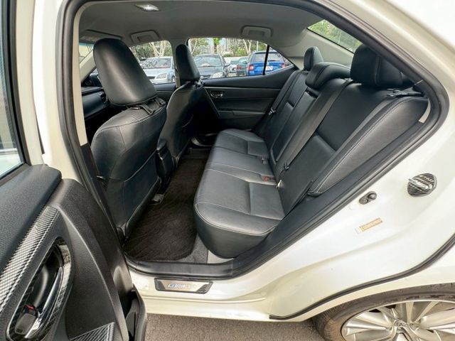2016年 TOYOTA ALTIS 1.8 豪華版  第5張相片