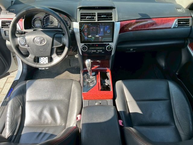 2013年 TOYOTA CAMRY 2.0 E版  第6張相片