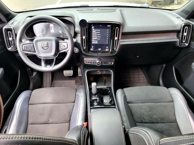 2019年 VOLVO XC40 2.0 T5 R-Design AWD  第9張相片
