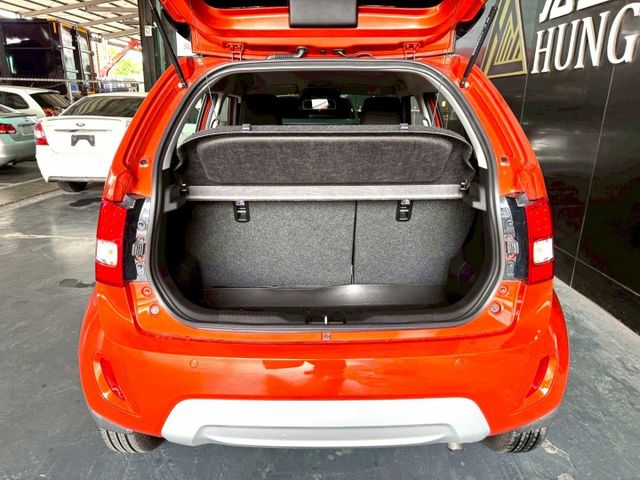 2023年 SUZUKI IGNIS 1.2 GLX 輕油電  第5張相片
