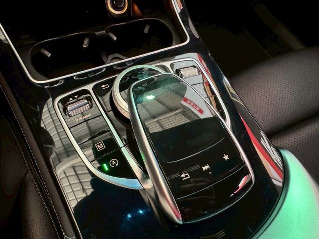 2017年 BENZ GLC300 Coupe 2.0 AMG 4MATIC  第20張相片