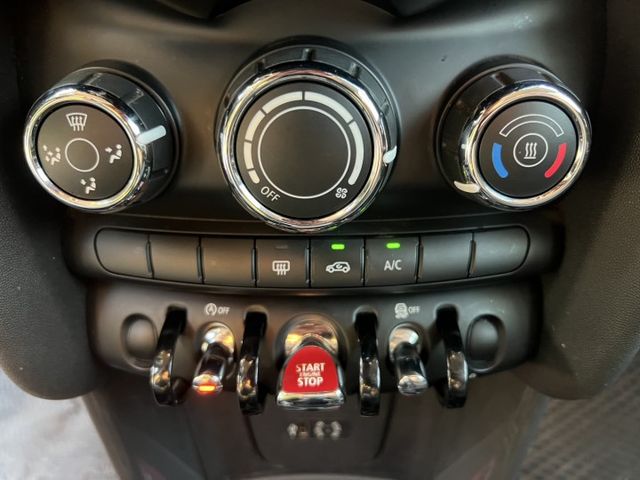 2014年 MINI Cooper Hatch One 1.2 三門  第10張相片