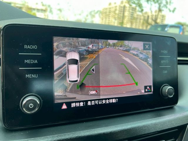 2021年 SKODA KAMIQ 1.0 豪華動能版  第11張相片