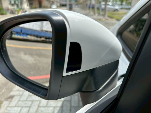 2021年 福斯 TOURAN 1.4 280TSI Comfortline  第8張相片