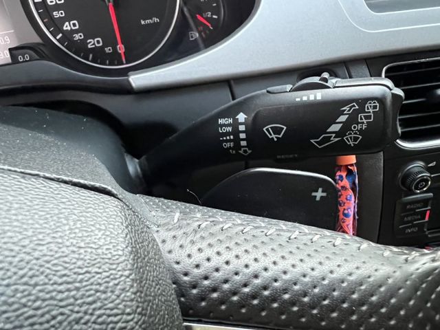 2011年 AUDI A4 Avant 2.0 Quattro  第10張相片