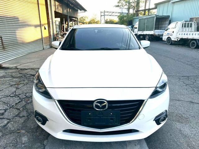 2016年 MAZDA MAZDA3 2.0 頂級版 五門  第2張相片