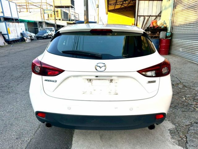 2016年 MAZDA MAZDA3 2.0 頂級版 五門  第3張相片