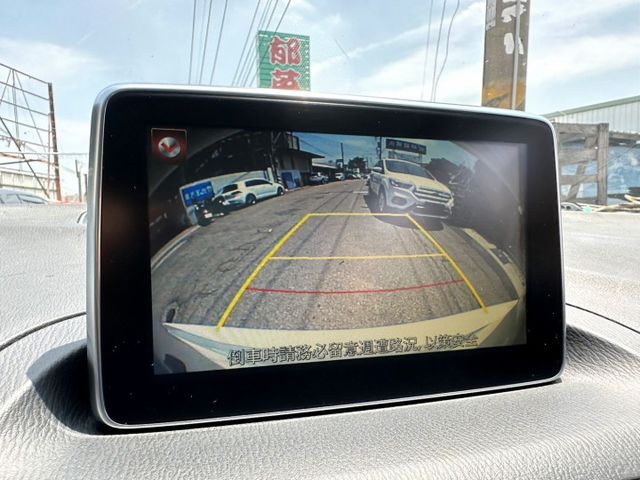 2016年 MAZDA MAZDA3 2.0 頂級版 四門  第10張相片