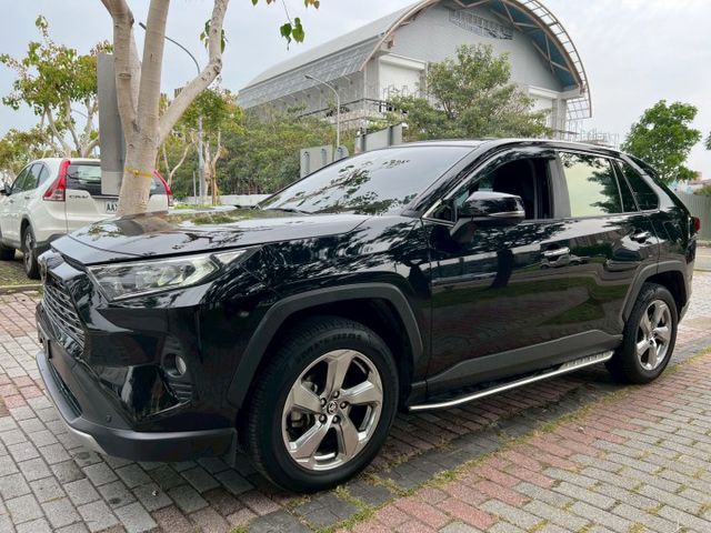 2020年 TOYOTA RAV4 2.0 旗艦版  第1張相片