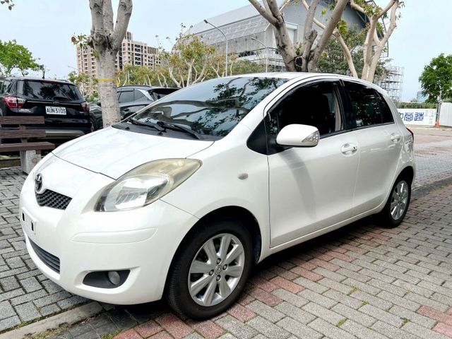 2010年 TOYOTA YARIS 1.5 G版  第1張相片