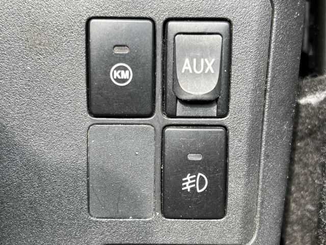 2010年 TOYOTA YARIS 1.5 G版  第14張相片