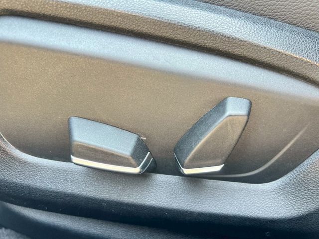 2015年 BMW 520I F10 2.0  第15張相片