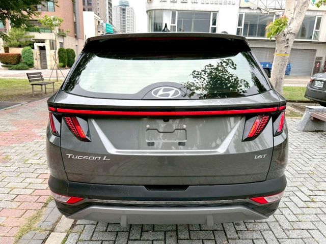 2022年 HYUNDAI TUCSON 1.6 GLT-B  第3張相片