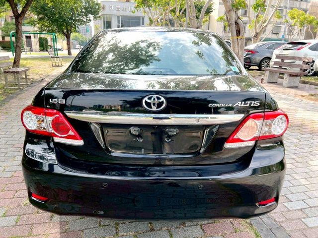 2011年 TOYOTA ALTIS 1.8 E版  第3張相片