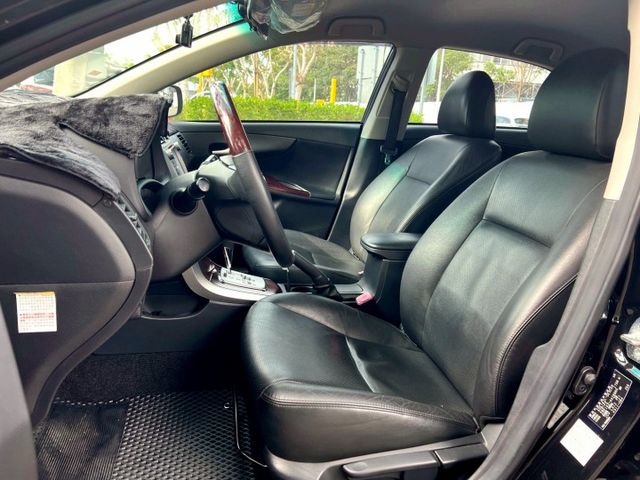 2011年 TOYOTA ALTIS 1.8 E版  第5張相片