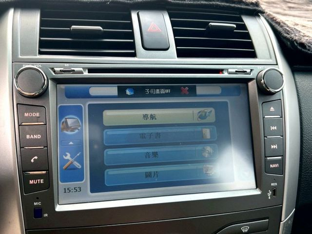 2011年 TOYOTA ALTIS 1.8 E版  第10張相片