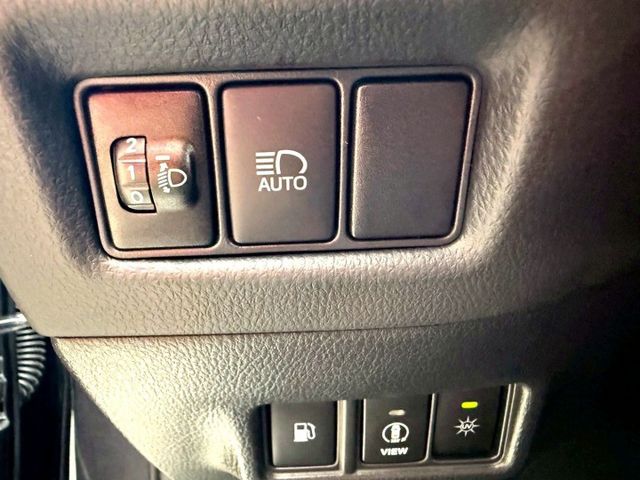 2021年 TOYOTA CHR 1.2 豪華版  第12張相片