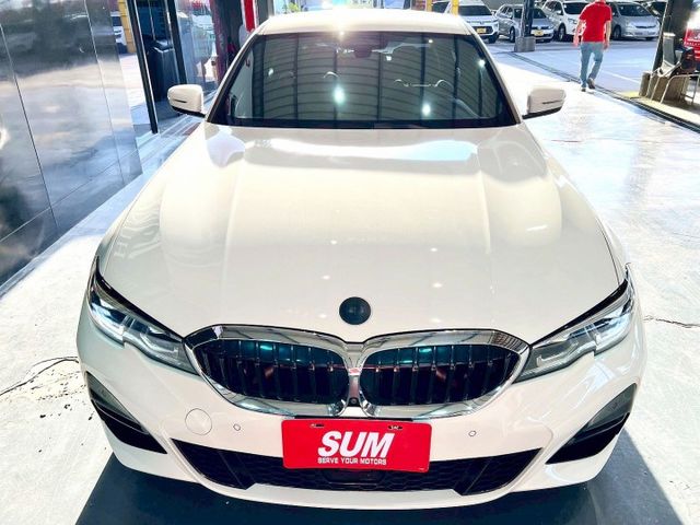 2020年 BMW 320i G20  第2張相片