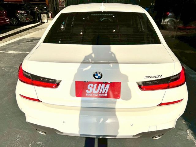 2020年 BMW 320i G20  第4張相片