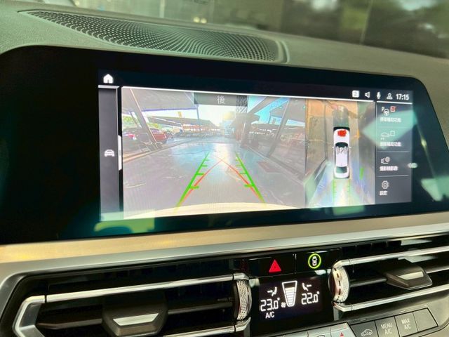 2020年 BMW 320i G20  第14張相片